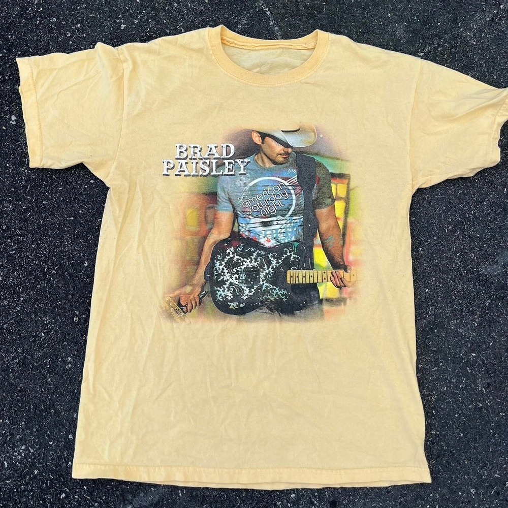 Brad Paisley American "Saturday Night Music" Concert Tour shirt size M